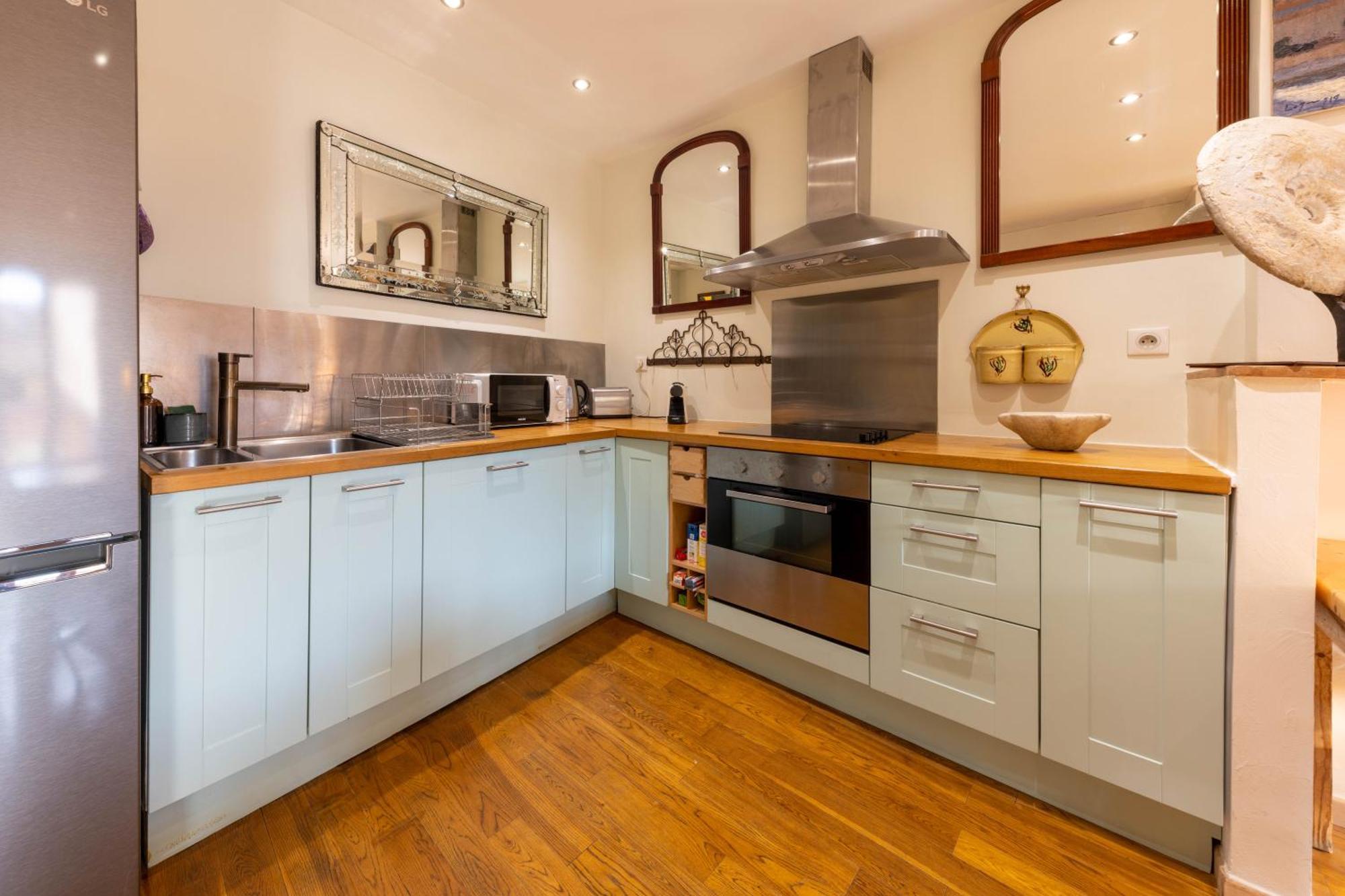 Spacious And Bright Flat Close To The Beach : Heart Of Old Nice Exteriér fotografie